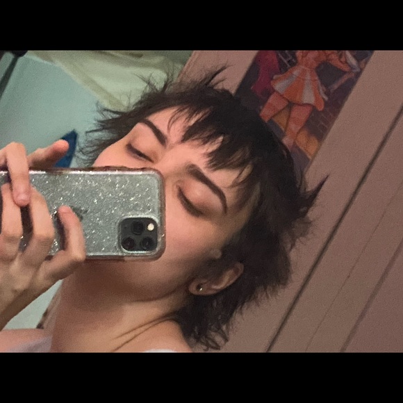 BEHIND THE SCREENS …. - Picture 5 of 5